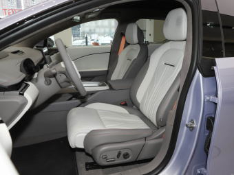 Zeekr 007GT 2025 RWD Intelligent Driving Edition 75kWh
