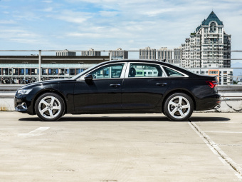 Audi A6L Elegance Select 45 TFSI Quattro