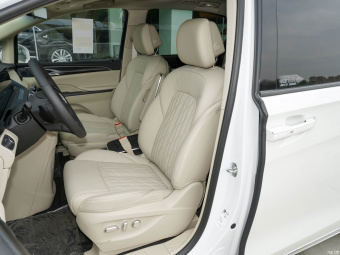 Buick GL8 ES Luxury