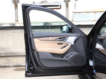 Cadillac CT5 Premium 28T