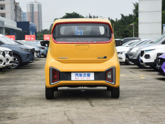 Wuling Nano EV Love