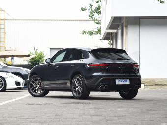 Porsche Macan S