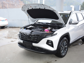 Hyundai Tucson L Smart 2.0L Hybrid