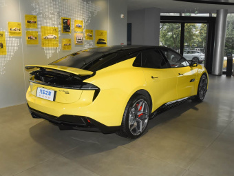 Lotus Emeya 2026 Model 600 5-seater
