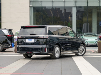 Voyah Dreamer Premium EV