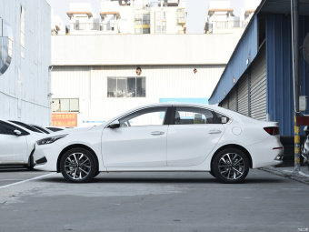 Kia K3 Fresh 1.5L CVT