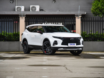 Chevrolet Blazer Xing 650T Redline