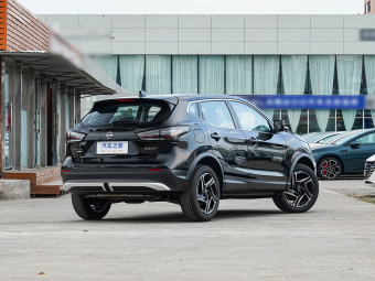 Nissan Qashqai 2025 Facelifted Honor 2.0L CVT XV+ Leading Edition