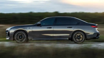 BMW 7 Series M760e xDrive M Performance
