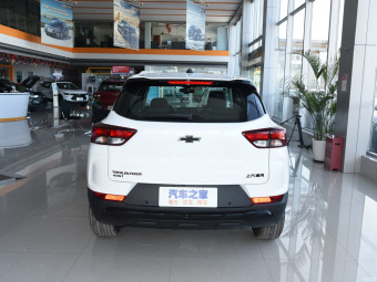 Chevrolet Trailblazer Sharp 435T Redline CVT