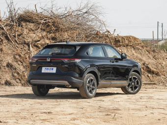 Honda Vezel 2023 1.5L CVT Tech Edition