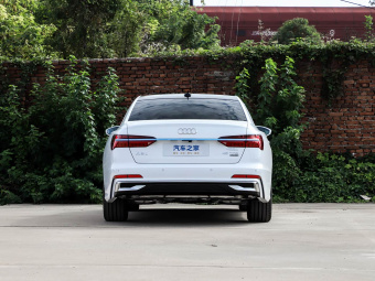 Audi A6L 2026 45 TFSI quattro Premium Dynamic Edition