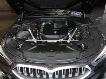 BMW 8 Series 840iM Sport