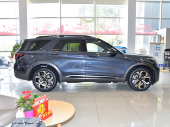 Ford Explorer ST-Line EcoBoost 285 7 Seat