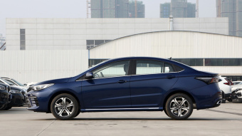 Chery Arrizo 5 Plus Xiao Ai 1.5L-MT
