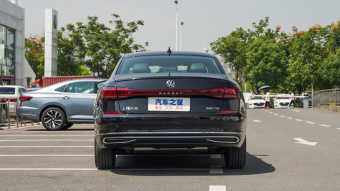 VW Passat Elite 280TSI
