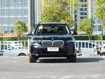BMW X5 xDrive 30Li Exclusive M Sport Night Edition