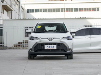 Toyota Frontlander Deluxe PLUS 2.0L CVT