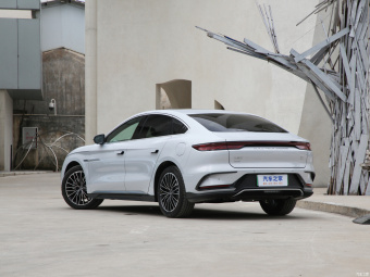 BYD Han DM-i Exclusive 121КМ