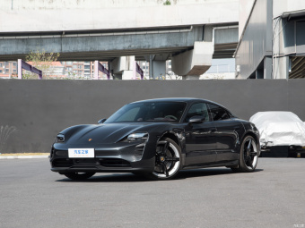 Porsche Taycan GTS