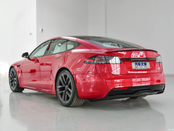 Tesla Model S Plaid