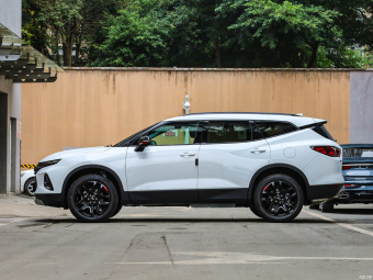 Chevrolet Blazer Xing 650T Mild Hybrid Redline