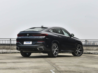 BMW X6 2026 xDrive40i M Sport