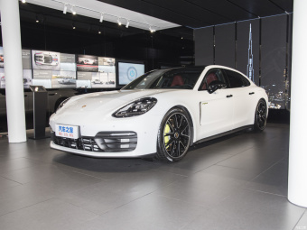 Porsche Panamera 4S E-Hybrid Executive