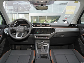 Audi Q3 Elegance Fashion 35 TFSI