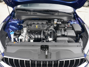 Kia K3 Fashion 1.5L CVT
