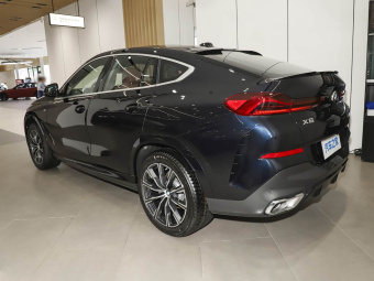 BMW X6 2026 xDrive30i M Sport