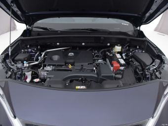 Toyota Harrier Premium 2.0L CVT