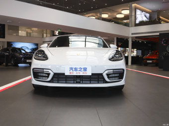 Porsche Panamera 4S Executive