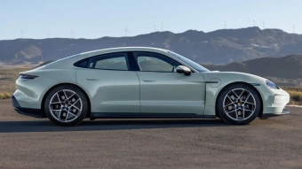 Porsche Taycan 4S