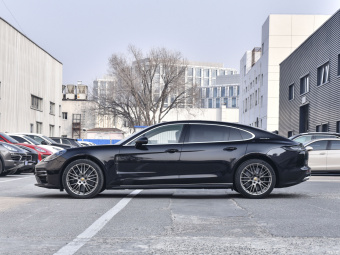 Porsche Panamera Turbo S Executive
