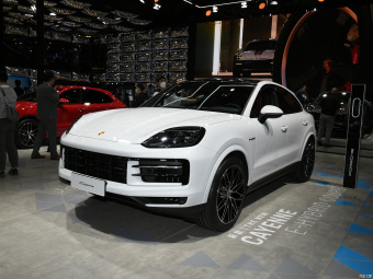 Porsche Cayenne Coupé E-Hybrid