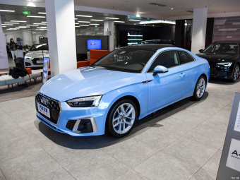 Audi A5 Coupe Dynamic Fashion 40 TFSI