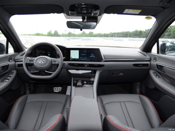Hyundai Sonata 20th Anniversary 380TGDi AT