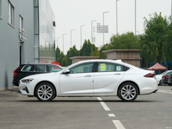 Buick Regal Smart 652T