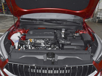 Kia K3 GT-Line Connect 1.4T DCT