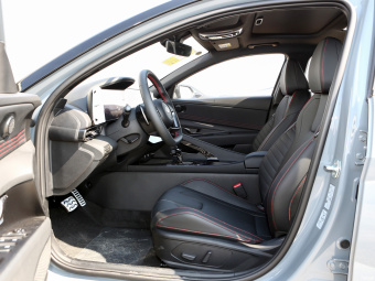 Hyundai Elantra Flagship TOP 240TGDi DCT