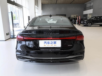 Audi A7L 2025 45 TFSI Quattro Black Edition
