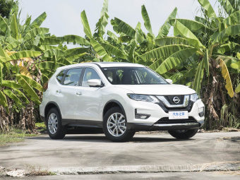 Nissan X-Trail 2023 Classic 2.0L Two-Wheel Drive Intelligent Connectivity Premium Edition