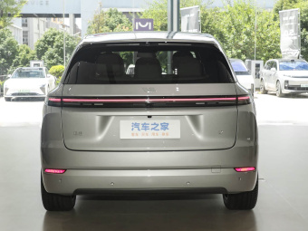 Li Auto L7 2025 Pro Intelligent Refresh Edition