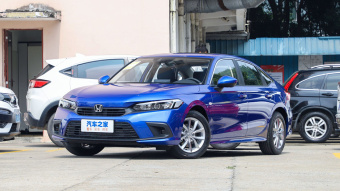 Honda Civic Dynamic 180TURBO CVT