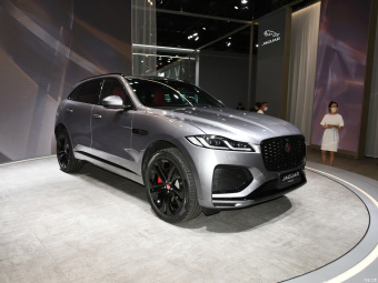 Jaguar F-Pace Sport P400