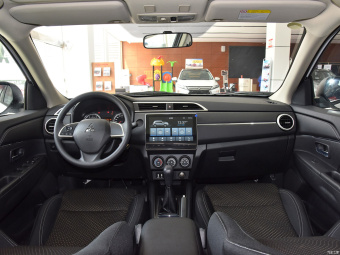 Mitsubishi ASX Fun 1.6L MT