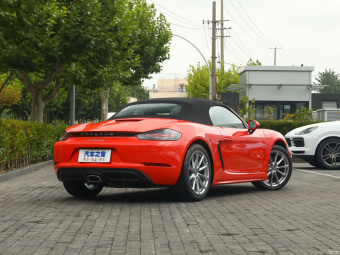 Porsche 718 Boxster