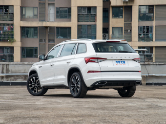 Skoda Kodiaq Luxury 5 Seats TS330 2WD