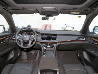 Cadillac CT6 Fashion 28T